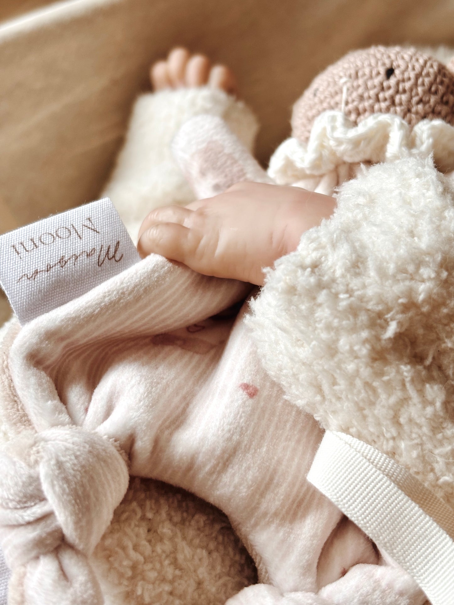 Mini doudou attache tétine Ourson d’amour